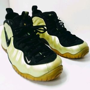 Nike Air Foamposite Pro ELECTRIC GREEN 624041-300
